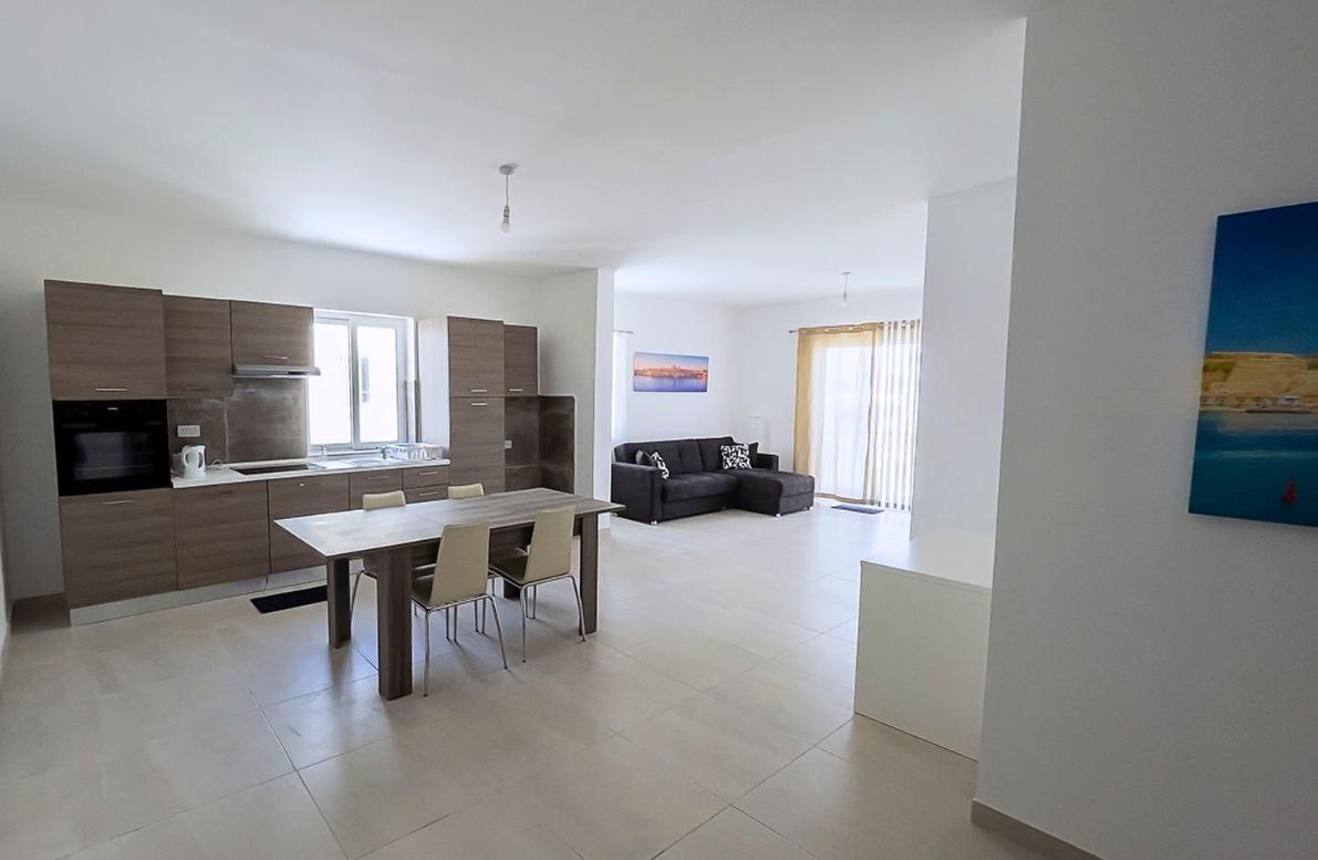 Żejtun Close To Airport Apartment מראה חיצוני תמונה